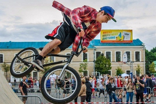В трех районах Харькова пройдет фестиваль уличных культур