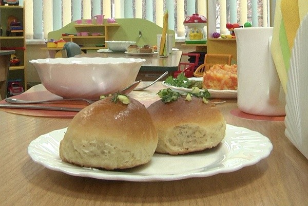 Харьковским родителям будут присылать фото обедов в детских садах