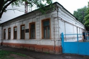 В Харькове снесли старинную усадьбу сестер Синяковых