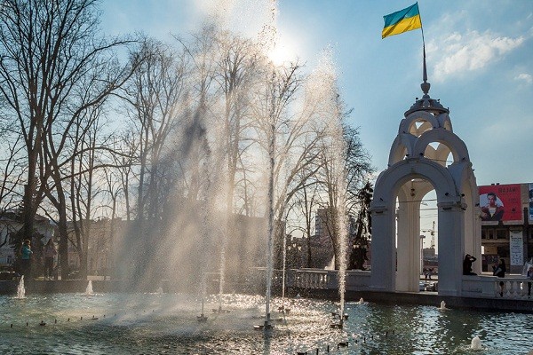 В Харькове открылся сезон фонтанов