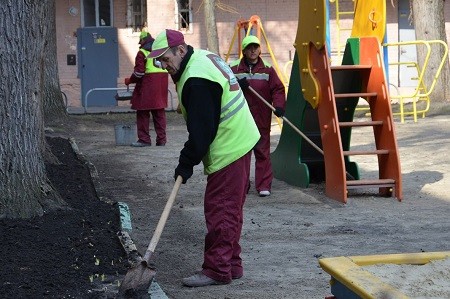 В Киевском районе Харькова комплексно благоустроят дворы: список