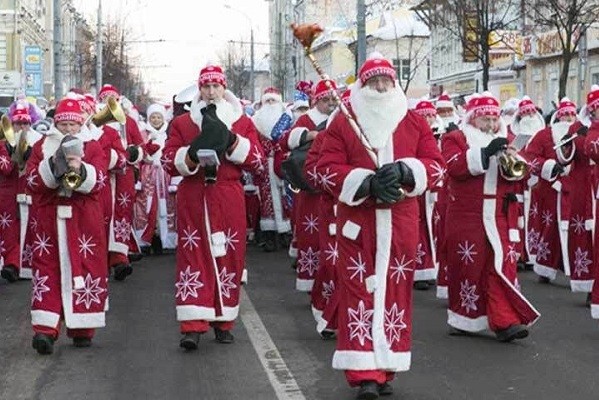 В Чугуеве пройдет шествие Дедов Морозов