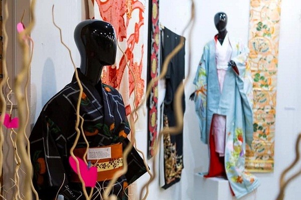 В Харькове проходит выставка кимоно «Ветер любви»