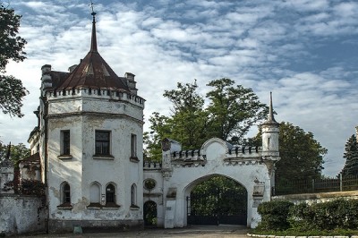 Вход в Шаровский замок сделали платным