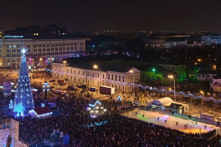 На площади Свободы откроется новогодняя ярмарка