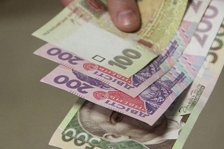 Средняя зарплата в Харьковской области в два раза выше минимальной