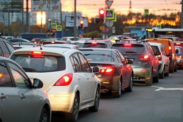 Харьков вошел в ТОП-15 городов мира по уровню пробок на дорогах