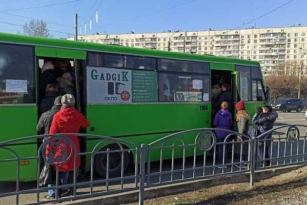 На Салтовку пустят дополнительные маршрутки