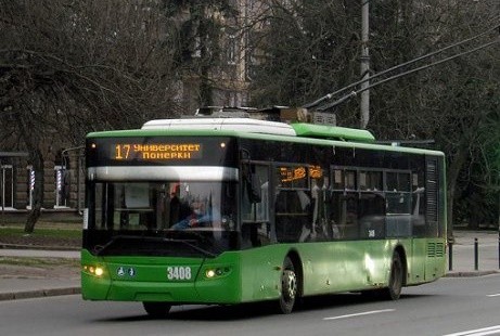 На маршруты в поселке Коммунар выйдут дополнительные троллейбусы