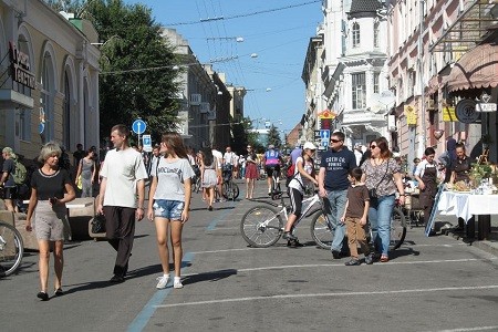 Улица Квитки-Основьяненко временно станет пешеходной