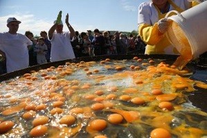 В Харькове приготовят рекордно большую яичницу