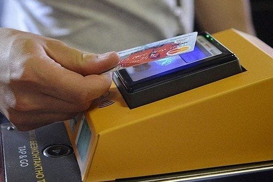 В маршрутках Харькова установили первые терминалы для PayPass