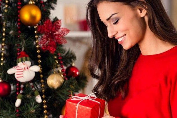 Как выбрать хороший новогодний подарок: советы и рекомендации