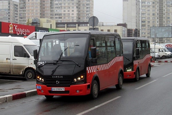 Муниципальные автобусы в Харькове расширили свою маршрутную сеть