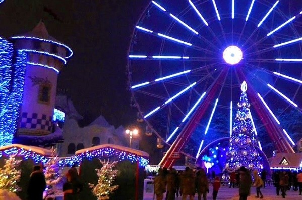 В парке Горького подготовили рождественские праздничные выходные