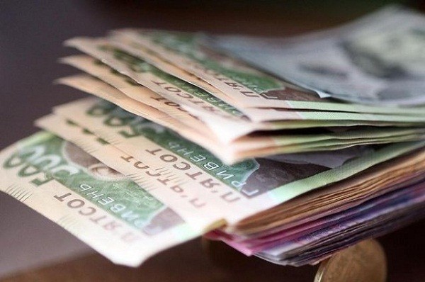 Зарплата каждого пятого жителя Харьковской области превышает 10 тыс. гривен