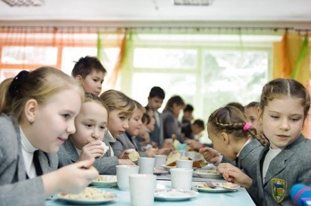 В школах и детсадах Харькова изменится стоимость питания