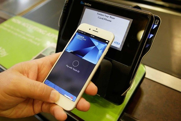 В харьковском БТИ внедрили мобильные сервисы «Apple Pay» и «Google Pay»