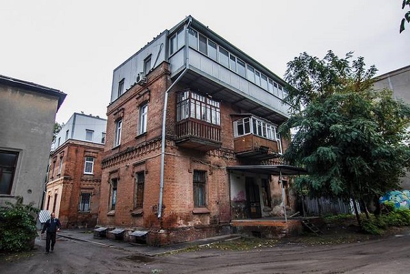 аварийный дом