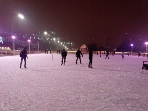 каток