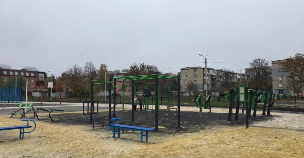 стадион