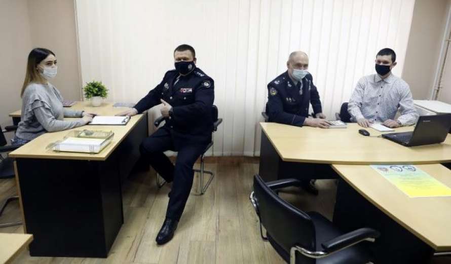 юрист